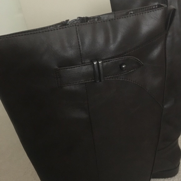 Never been worn Alfani leather boots! - Picture 2 of 5